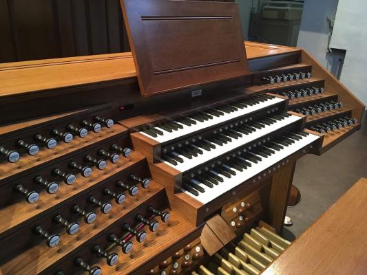 Noack organ console