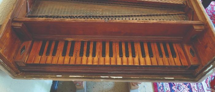 An Italian harpsichord (photo credit: Gavin Black)