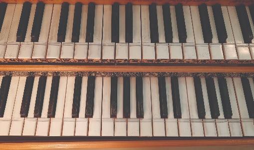 Harpsichord keyboards