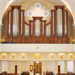 Goulding & Wood, Madonna della Strada Chapel, Chicago