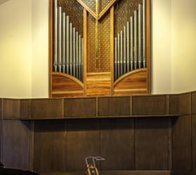 Lewtak organ, Seven Oaks Presbyterian Church