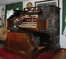 Wurlitzer theatre pipe organ