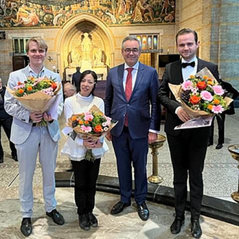 Prize winners and Mr. J. Wienen, president, Haarlem Music Foundation (l to r): Leendert Verduijn, Hina Ikawa, Mr. J. Wienen, Rik Melissant.