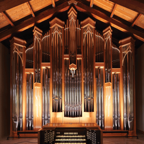 Létourneau organ, St. Mark’s School of Texas, Dallas (photo courtesy: St. Mark’s School of Texas)