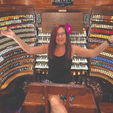 Dorothy Papadakos at the Wanamaker Organ