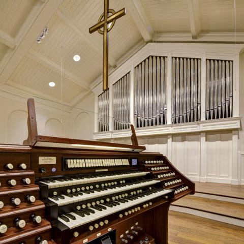 Schlueter organ, St. Simons Island Presbyterian Church